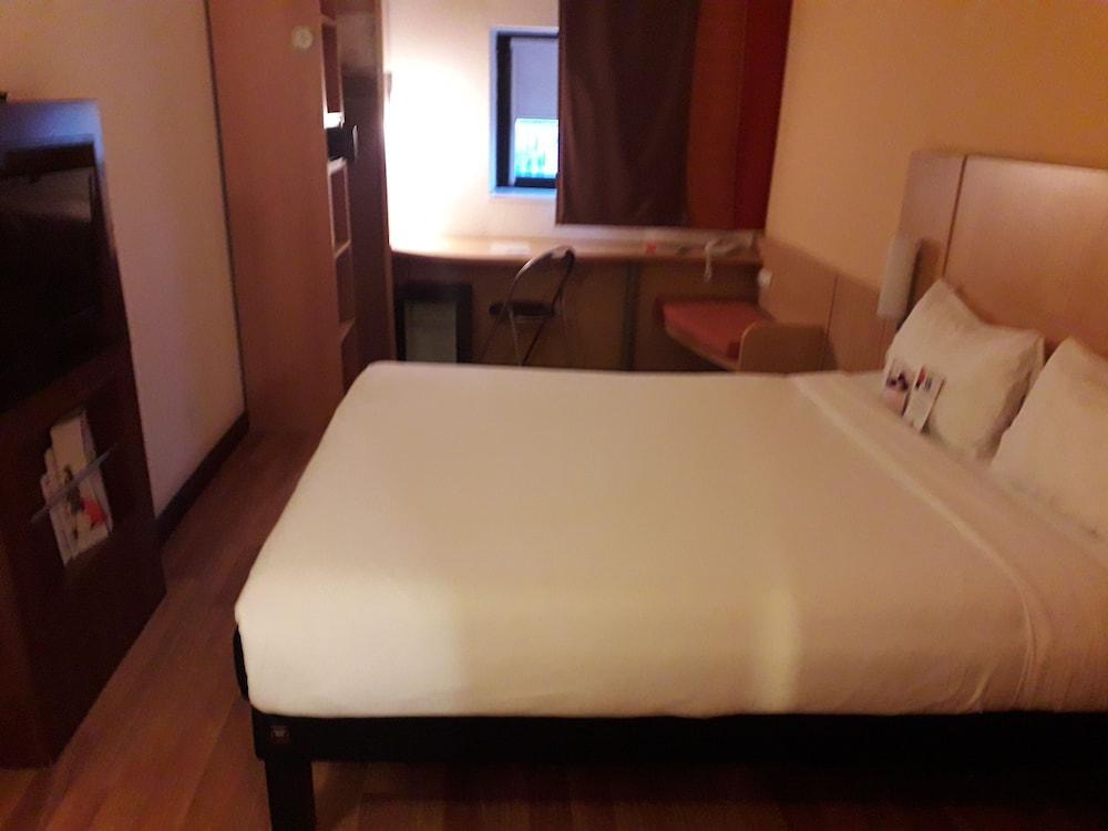 Ibis Tlemcen Hotel Ngoại thất bức ảnh