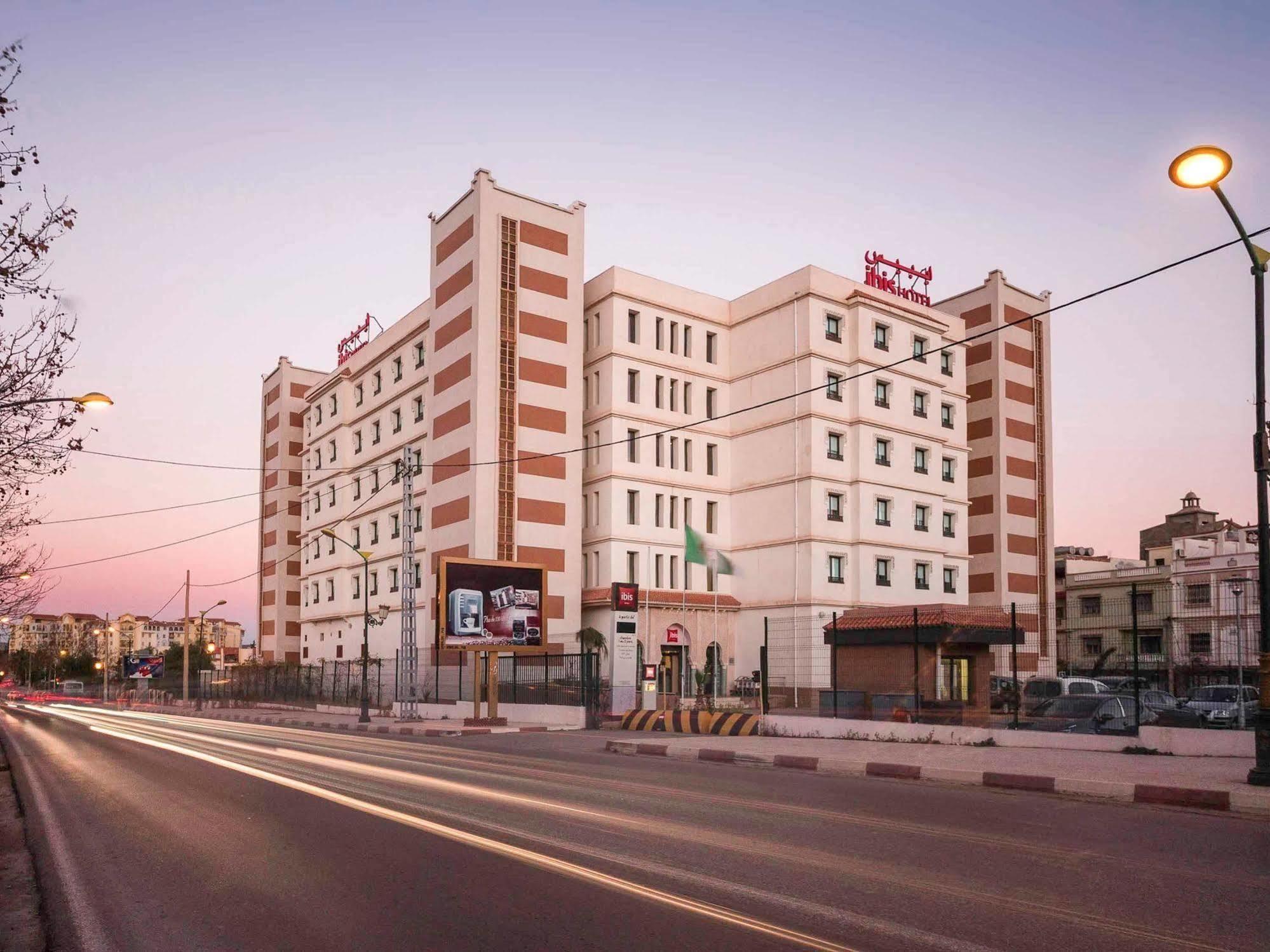 Ibis Tlemcen Hotel Ngoại thất bức ảnh
